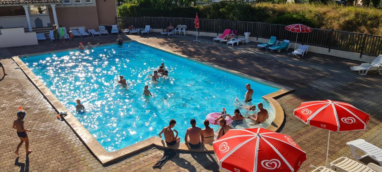 Camping Le Gallo Romain Barbieres Exterior photo