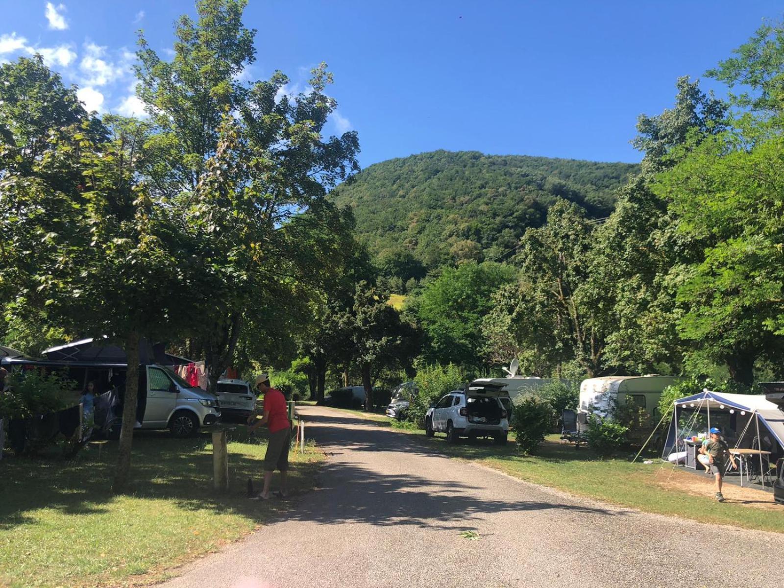 Camping Le Gallo Romain Barbieres Exterior photo